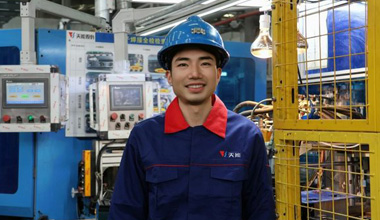 侯斌：从职场新人到新型工匠